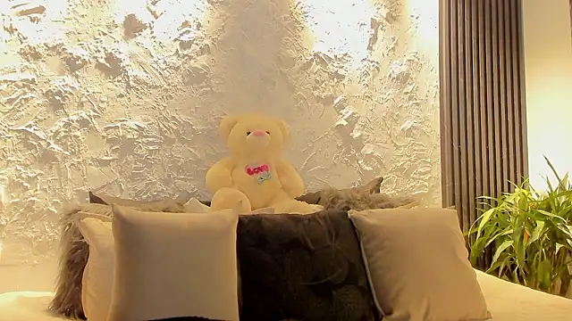 Snapshot of joselin_rouse chatting on January 15, 2026, 12:10 pm joselin rouse online show from January 15, 2026, 12:10 pm