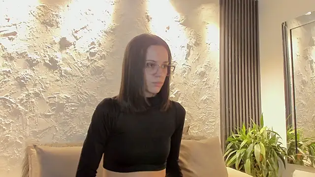 Snapshot of joselin_rouse chatting on February 13, 2026, 12:23 pm joselin rouse online show from February 13, 2026, 12:23 pm