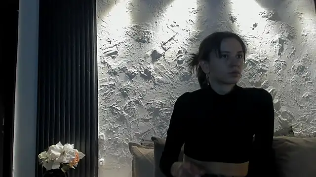 Snapshot of joselin_rouse chatting on March 27, 2026, 12:38 pm joselin rouse online show from March 27, 2026, 12:38 pm