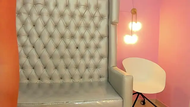 sofi  18  online show from October 15, 2025, 6:41 pm