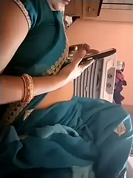 Snapshot of monarani5986 chatting on February 26, 2026, 3:22 pm monarani5986 online show from February 26, 2026, 3:22 pm