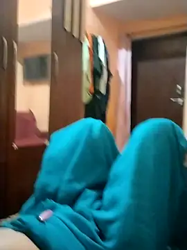 Snapshot of monarani5986 chatting on March 2, 2026, 4:03 pm monarani5986 online show from March 2, 2026, 4:03 pm