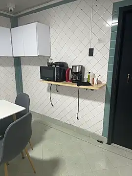 ROUSE SINCLAIR online show from November 6, 2025, 9:15 pm