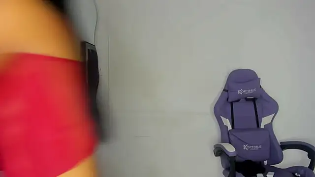 angelkyraasm online show from November 16, 2025, 12:55 pm