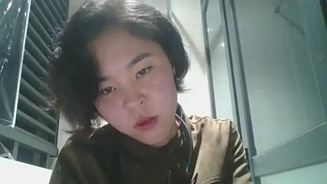 JennyCarpenter online show from October 29, 2025, 11:34 am