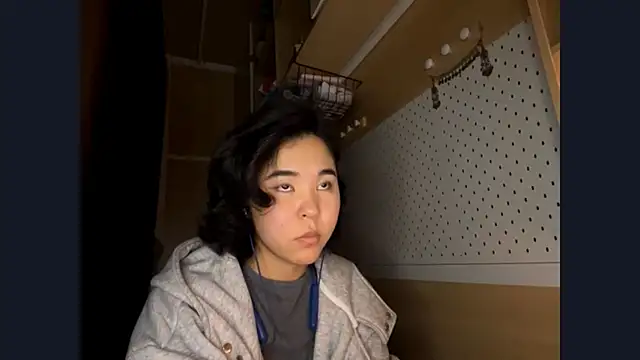 JennyCarpenter online show from April 17, 2026, 10:46 pm