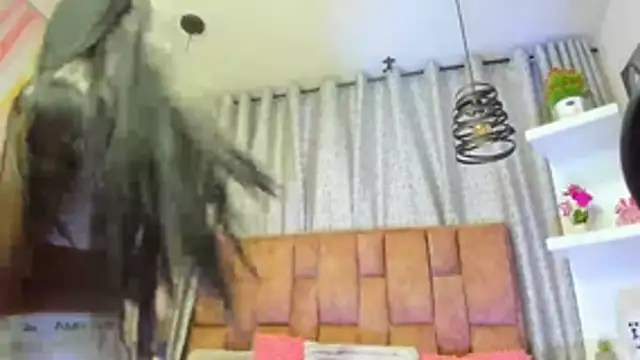 alix noa online show from November 11, 2025, 7:25 pm