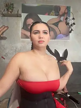 innocenttemplegirl online show from October 11, 2025, 12:54 am