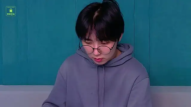 HeejinWang online show from May 21, 2026, 3:19 pm