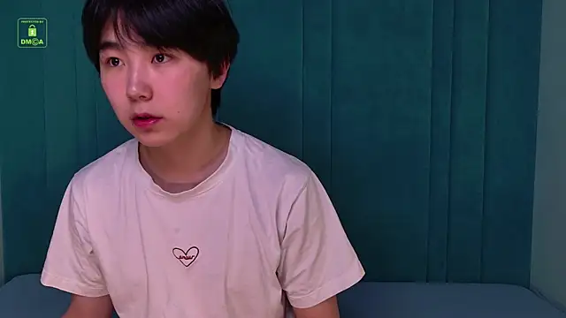 HeejinWang online show from June 5, 2026, 5:47 am