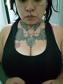 Snapshot of agnesvela chatting on February 27, 2026, 5:07 am agnesvela online show from February 27, 2026, 5:07 am