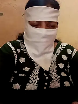 Love-890 online show from October 30, 2025, 4:14 am