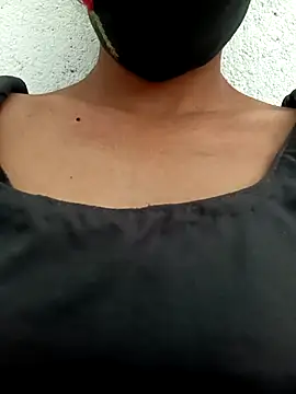 Snapshot of Aaisha-16 chatting on November 14, 2025, 3:49 am Aaisha-16 online show from November 14, 2025, 3:49 am