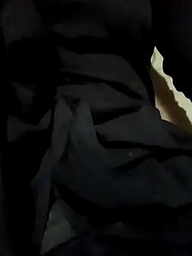 Snapshot of Aaisha-16 chatting on November 18, 2025, 3:34 am Aaisha-16 online show from November 18, 2025, 3:34 am