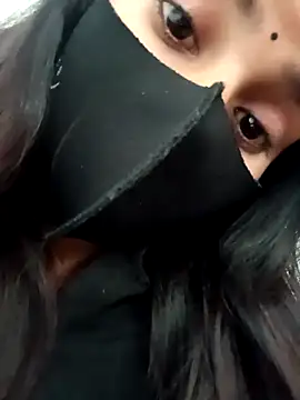 Snapshot of Aaisha-16 chatting on December 22, 2025, 3:25 am Aaisha-16 online show from December 22, 2025, 3:25 am