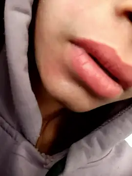 Snapshot of Aaisha-16 chatting on January 10, 2026, 3:52 am Aaisha-16 online show from January 10, 2026, 3:52 am