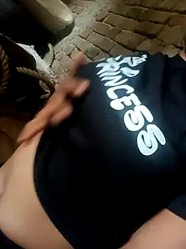 Aaisha-16 online show from April 13, 2026, 4:07 am