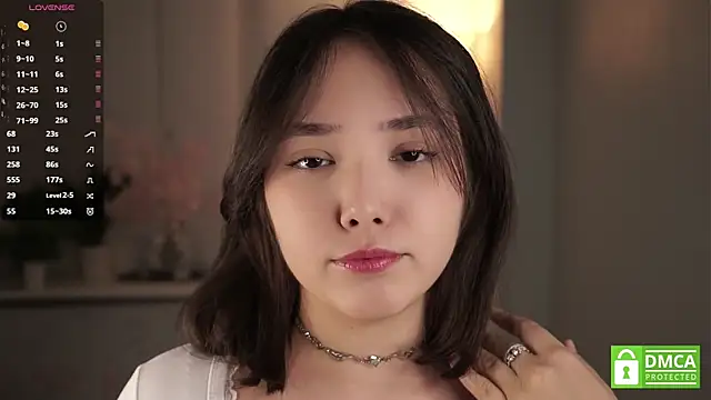 RenaeConnerley online show from November 18, 2025, 4:50 am