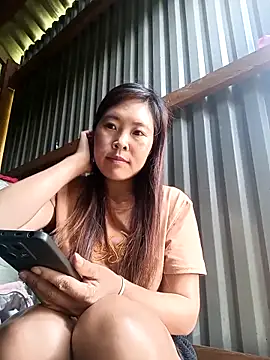 Snapshot of Siathong chatting on September 27, 2025, 4:28 am Siathong online show from September 27, 2025, 4:28 am