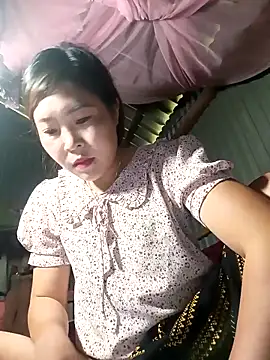 Snapshot of Siathong chatting on October 7, 2025, 1:58 am Siathong online show from October 7, 2025, 1:58 am