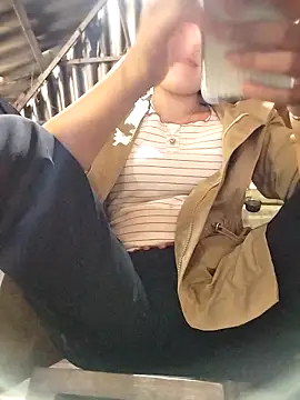 Snapshot of Siathong chatting on October 11, 2025, 5:17 am Siathong online show from October 11, 2025, 5:17 am