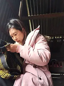 Snapshot of Siathong chatting on October 21, 2025, 7:09 am Siathong online show from October 21, 2025, 7:09 am