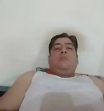 Love40777 online show from April 14, 2026, 4:57 pm