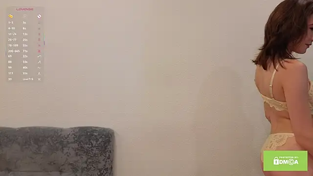 vanessa one  online show from November 4, 2025, 7:29 am