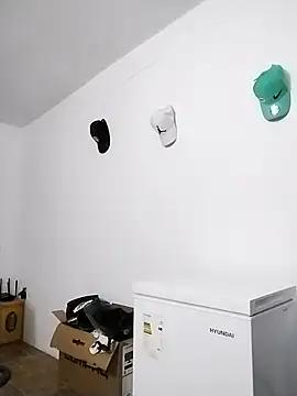 Alex man23 online show from September 24, 2025, 8:01 pm