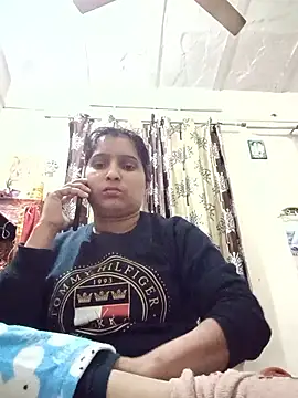 Snapshot of aliya-jaan71 chatting on February 2, 2026, 8:35 am aliya-jaan71 online show from February 2, 2026, 8:35 am