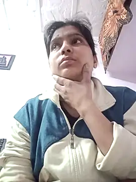 Snapshot of aliya-jaan71 chatting on February 5, 2026, 7:46 am aliya-jaan71 online show from February 5, 2026, 7:46 am