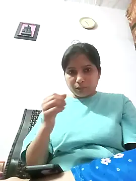 Snapshot of aliya-jaan71 chatting on March 20, 2026, 4:56 pm aliya-jaan71 online show from March 20, 2026, 4:56 pm