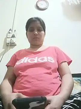 Snapshot of aliya-jaan71 chatting on June 17, 2026, 7:26 pm aliya-jaan71 online show from June 17, 2026, 7:26 pm