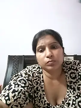 Snapshot of aliya-jaan71 chatting on July 30, 2026, 12:31 am aliya-jaan71 online show from July 30, 2026, 12:31 am
