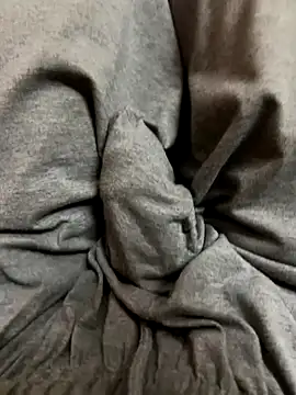 Prtkkk online show from October 2, 2025, 3:24 am