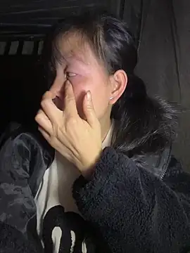 huong-18 online show from December 21, 2025, 2:46 pm