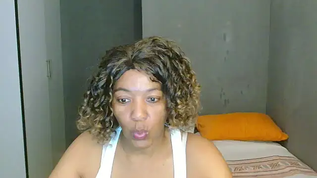 Lillyan N online show from March 11, 2026, 8:31 am