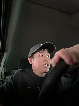 KAMESAN08 online show from March 21, 2026, 5:01 am