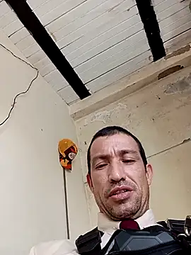 zamir adam online show from November 26, 2025, 2:18 pm