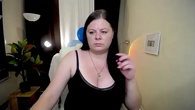 BritneyRaine online show from October 8, 2025, 12:03 pm