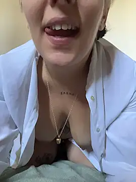 anonyme hot47 online show from November 22, 2025, 9:52 am