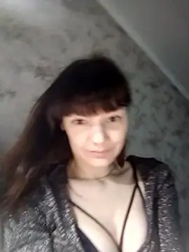 AliceSwan1122 online show from February 7, 2026, 11:30 pm