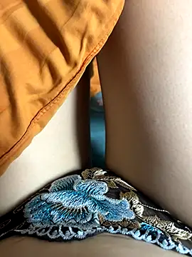 xiaomei688 online show from September 18, 2025, 11:56 am