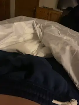 Sammyboy2211 online show from November 11, 2025, 1:05 am