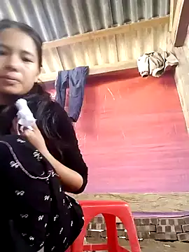 huexixi online show from October 7, 2025, 4:31 am