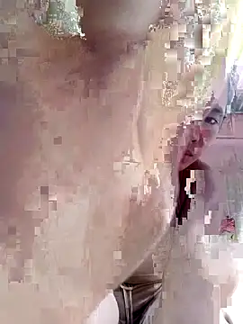 huexixi online show from October 12, 2025, 7:29 am