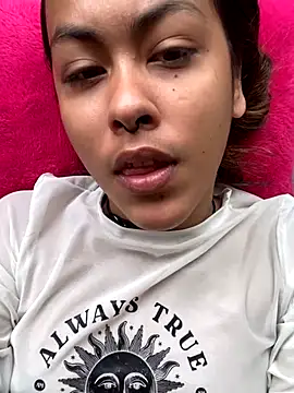 Susy spark online show from September 16, 2025, 5:25 pm