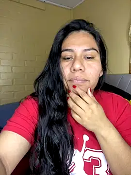 babyjuly19 online show from October 10, 2025, 3:11 pm