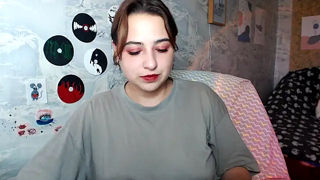 Olivia Defo online show from September 18, 2025, 11:56 am