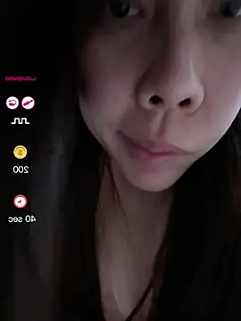 Snapshot of qianhan_x chatting on June 13, 2026, 3:10 pm qianhan x online show from June 13, 2026, 3:10 pm